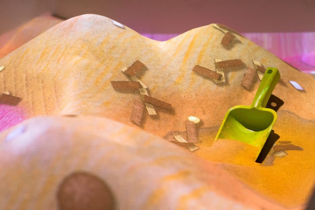 Sand and water in iSandBOX: games for preschool